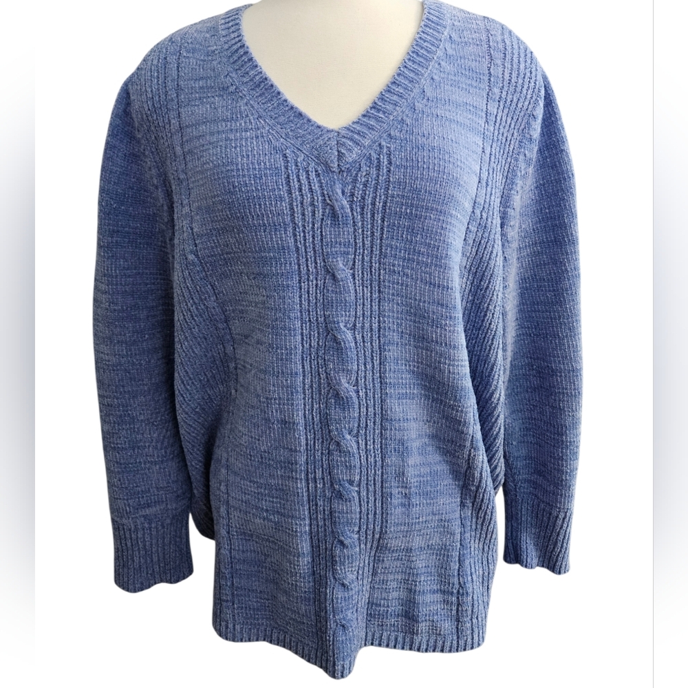 White Stag Woman Vintage Chenille V-neck Sweater 22W/24W